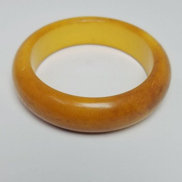 Vintage Jewelry - Vintage Chunky Orange Plastic Curved Bangle Bracelet, Retro 60s Style, Estate